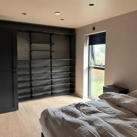 Cozy Modern House Vakantiehuis *